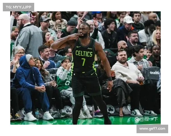 NBA逆转传奇：那些让人热血沸腾的惊天反击时刻回顾