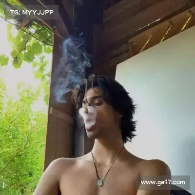 彭柳爽
